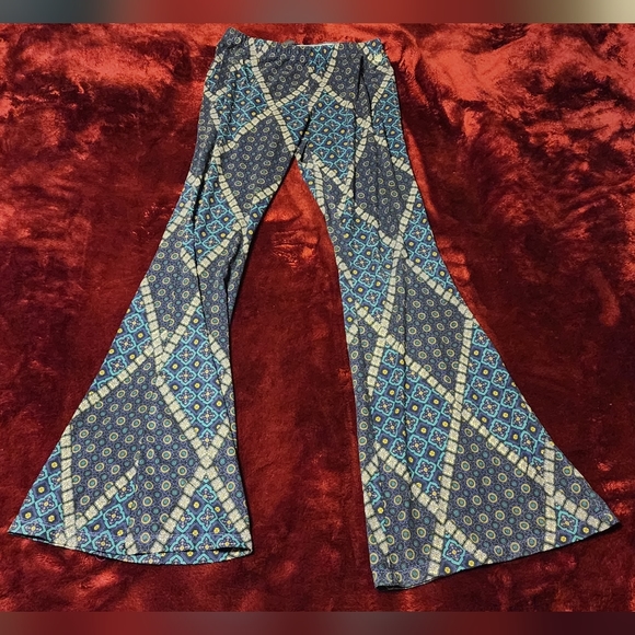 (Women's S) Kendall & Kylie Palazzo Floral Bell Bottom Patterned Booty Pants - Picture 1 of 6